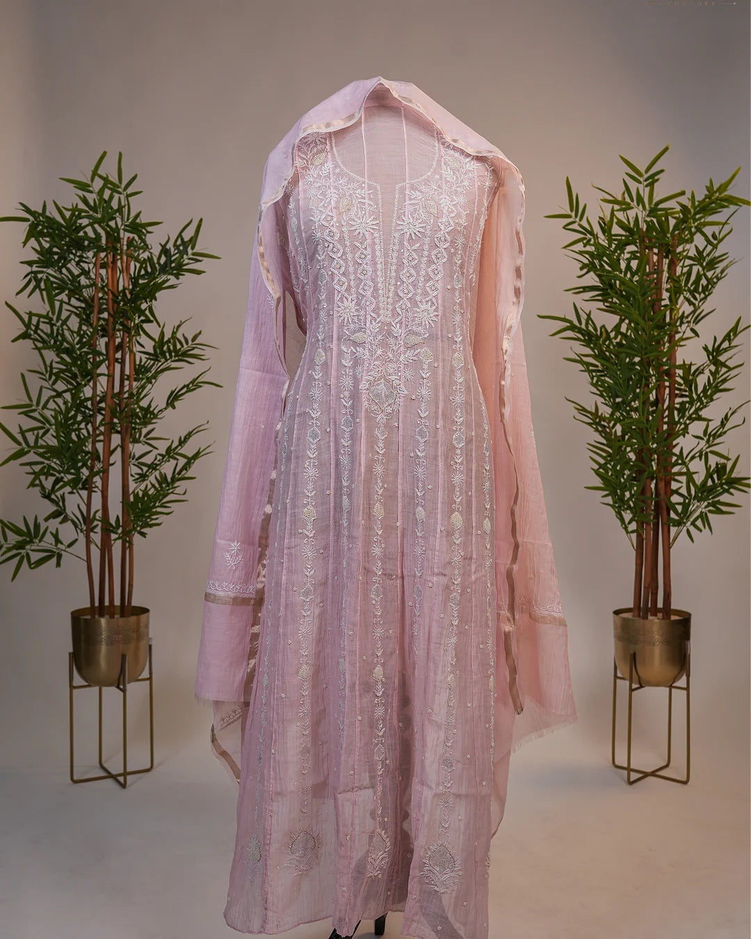 Blush Pink Handcrafted Lucknowi Chikankari Unstitched Ensemble With Dupatta